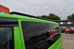 T6 42mm Gloss Black Steel Roof Bars - LWB 2