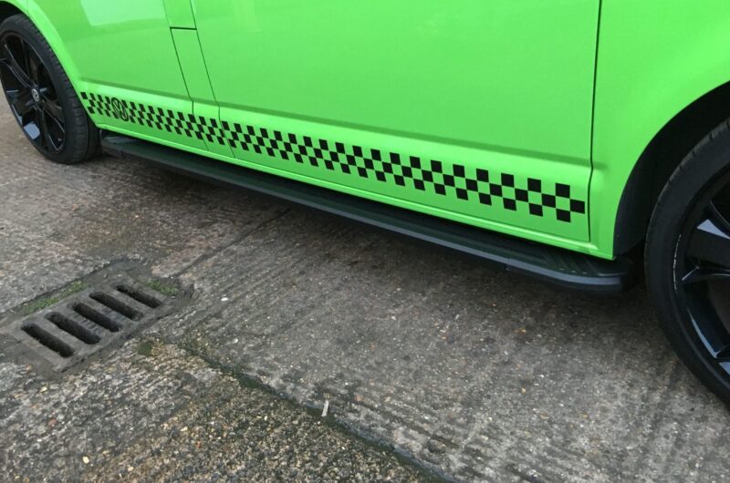 T6 Black Aluminium Vector Side Steps LWB 5